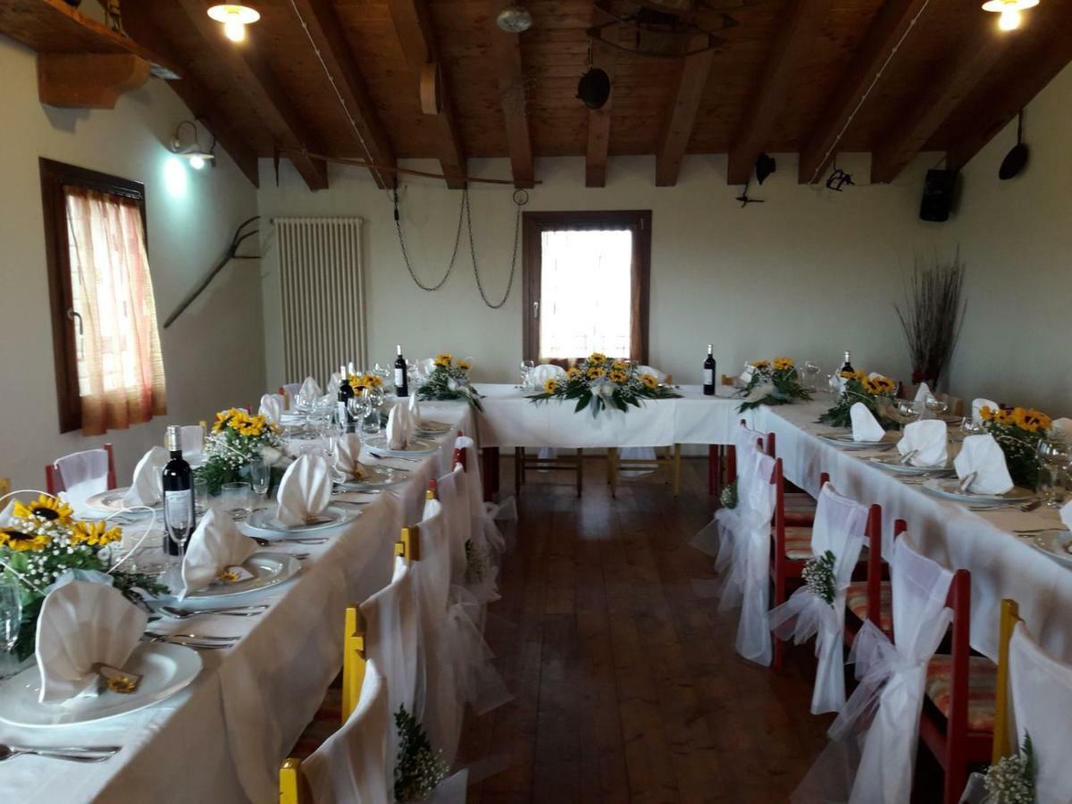 Agriturismo La Prateria ガッツォ エクステリア 写真
